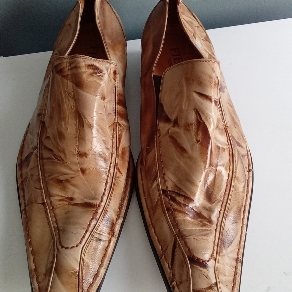 Fiesso by Aurelio Garcia Tan Textured Leather Pointed Toe Slip On Loafers Mens‎
